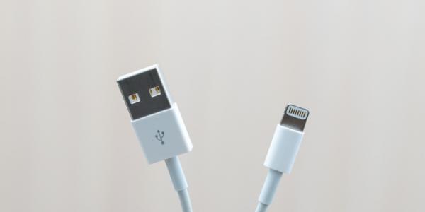 Wählen Sie ein hochwertiges, kostengünstiges Lightning-Kabel zum Aufladen Ihres Lieblings-iPhones und -iPads